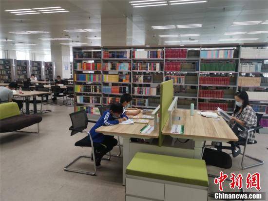 阳光总在风雨后 郑州文化场所相继恢复开放