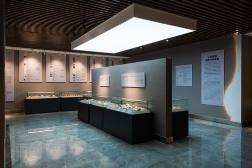 探古北岳文化源，承千年雕刻光，聆定瓷钟磬音——阳光下的曲阳文化之旅